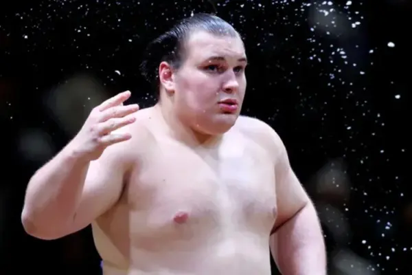 Хто переміг на Nagoya Basho і як Аонішікі здобув третій Кубок Імператора