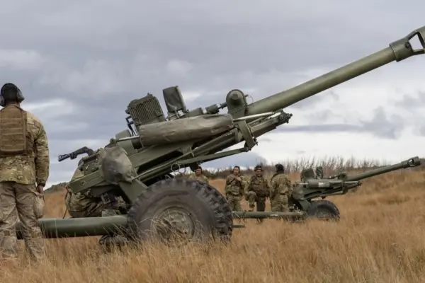 Джайлз Амброуз та український партнер: підписання ліцензії на L119 у Фарнборо