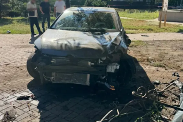 Підозра водію Volkswagen Golf: рішення у справі про в’їзд у зупинку в Києві