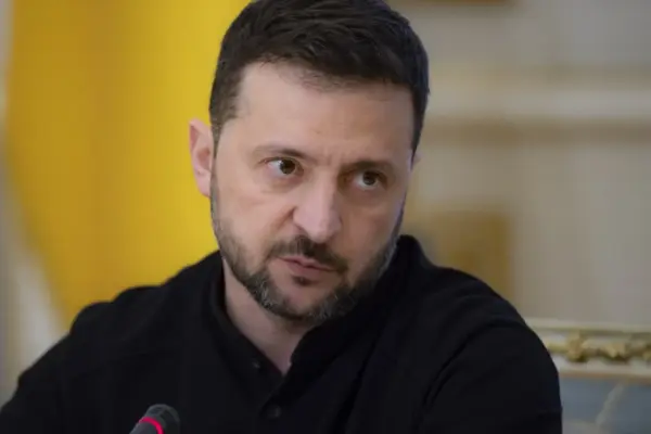 Зеленський у CBS News навів числа і місця двох спроб атак дронів на літак