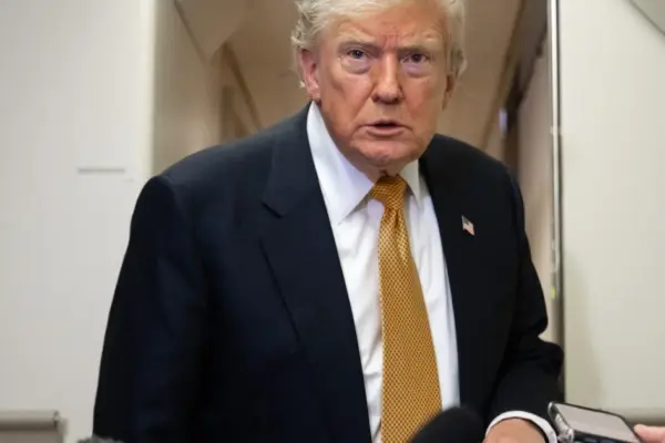 Трамп з гольф-клубу в Ірландії заявив, що Україна провокує дефіцит дизелю ударами по НПЗ