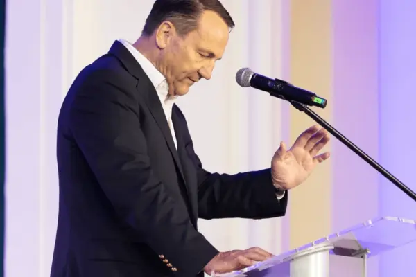 Сікорський перерахував свої запаси на випадок кризи: рис, варення і ручна помпа