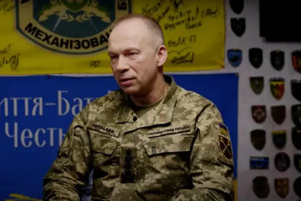 Сирський пояснив, чому обрав Курську операцію замість посилення Покровського напрямку