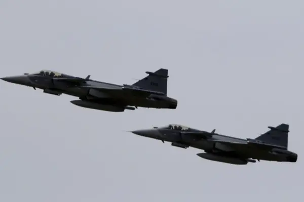Зеленський у Брюсселі оголосив рішення щодо швидких поставок Gripen